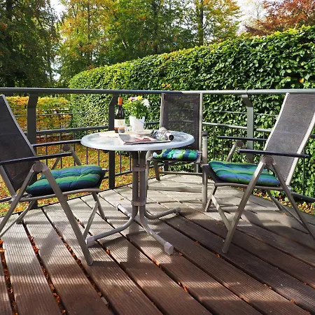 Kaiservillen - Mit 1 Schlafzimmer Und Balkon D105 Apartment